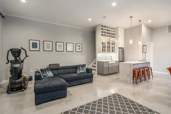 $7,495 | 133 Brunswick Street, Unit 1, Jersey City, NJ 07302