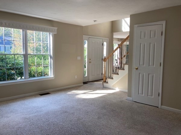 51 Burnham Road Lowell, MA 01852 - Photo 8 of 31 Gallery Image 8