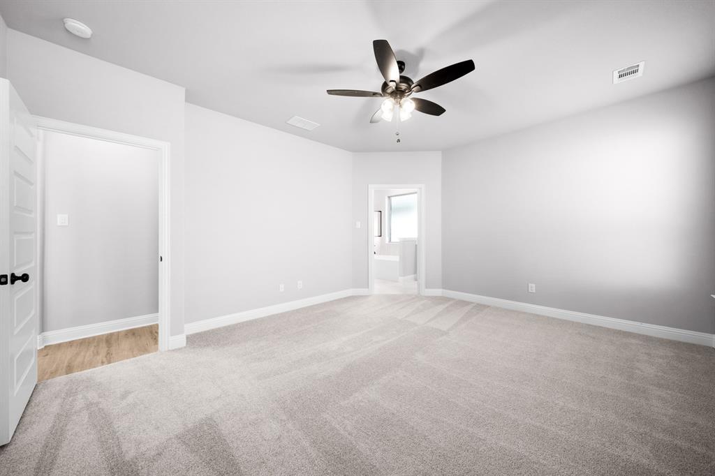 306 Maltese Red Oak, TX 75154 - Photo 15 of 37 DSC06374