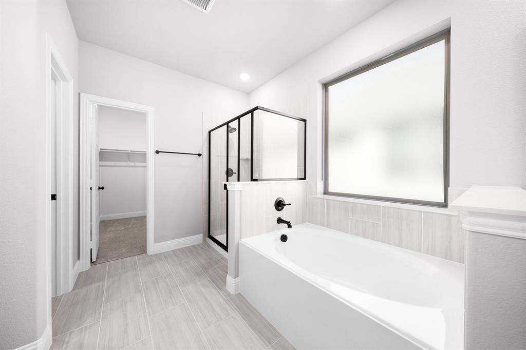 306 Maltese Red Oak, TX 75154 - Photo 16 of 37 DSC06380