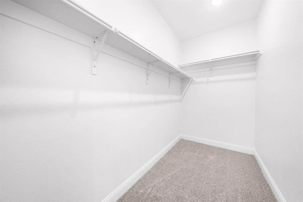 306 Maltese Red Oak, TX 75154 - Photo 19 of 37 DSC06395