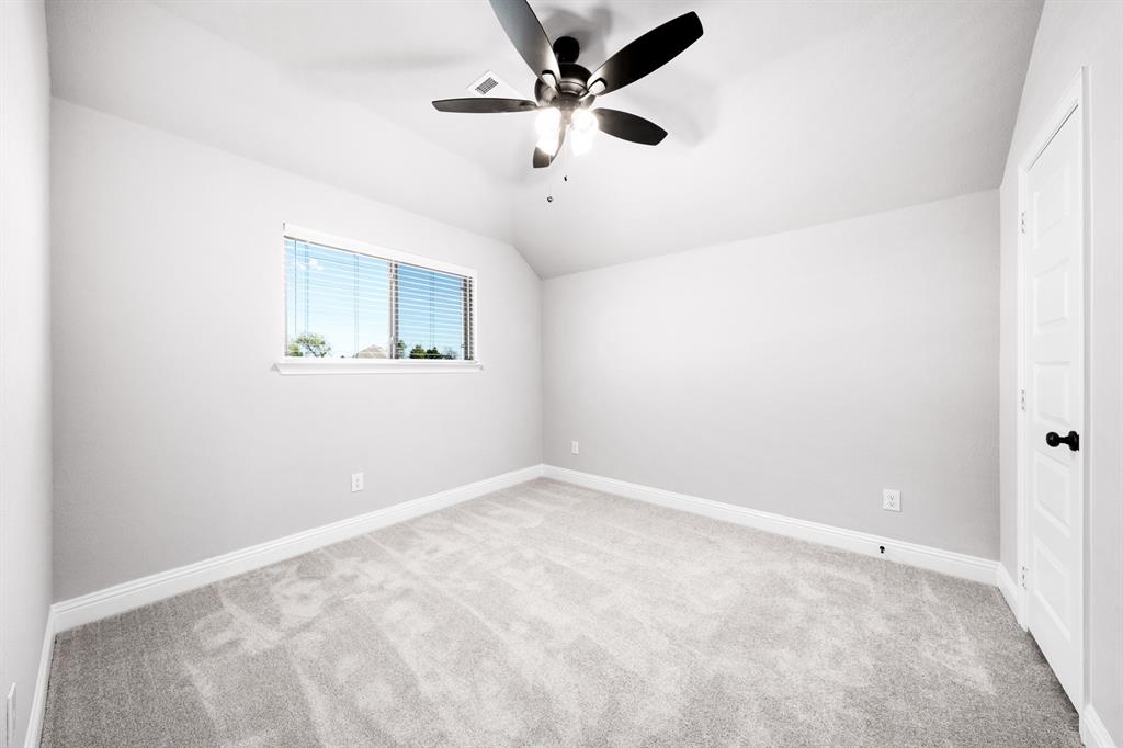 306 Maltese Red Oak, TX 75154 - Photo 33 of 37 DSC06465