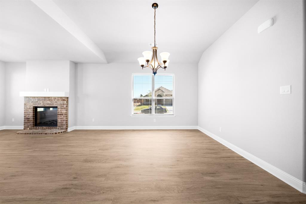 306 Maltese Red Oak, TX 75154 - Photo 9 of 37 DSC06345