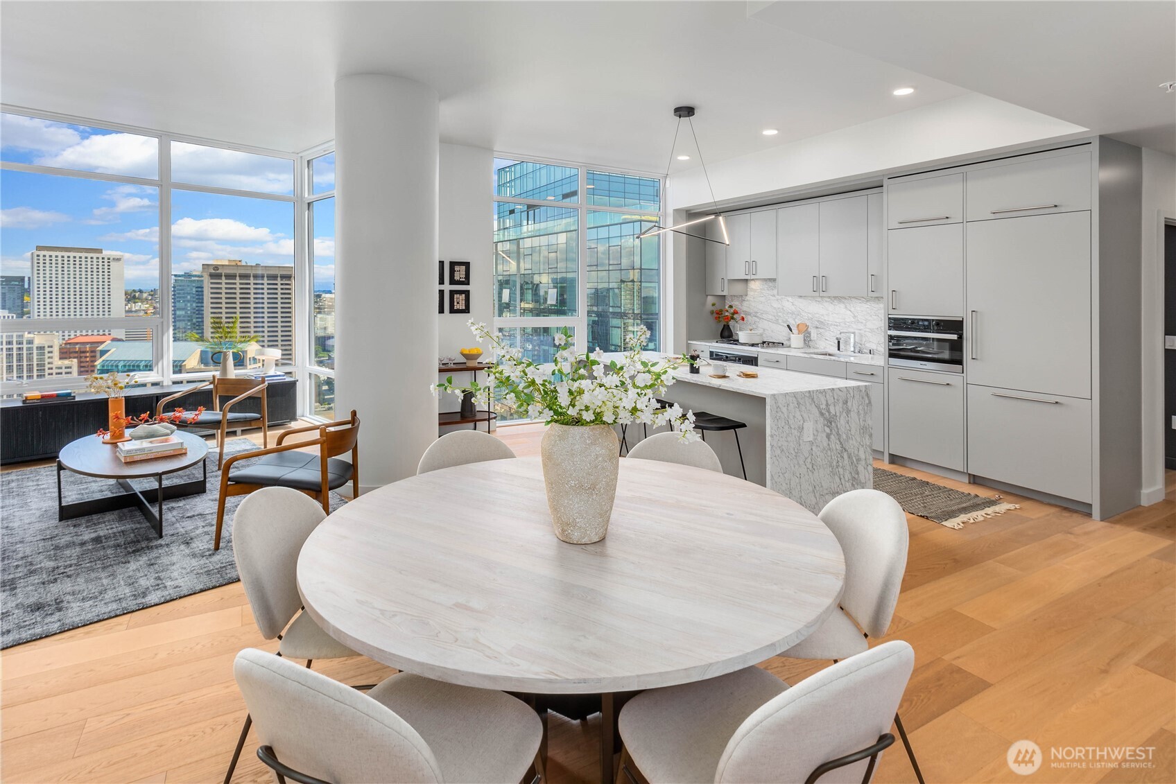 121 Stewart Street, Unit 3402 Seattle, WA 98101 - Photo 3 of 18