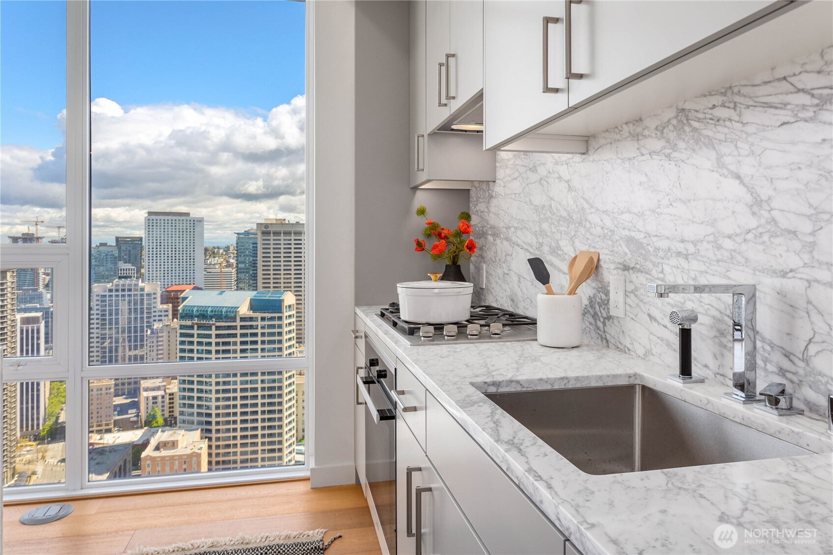 121 Stewart Street, Unit 3402 Seattle, WA 98101 - Photo 6 of 18