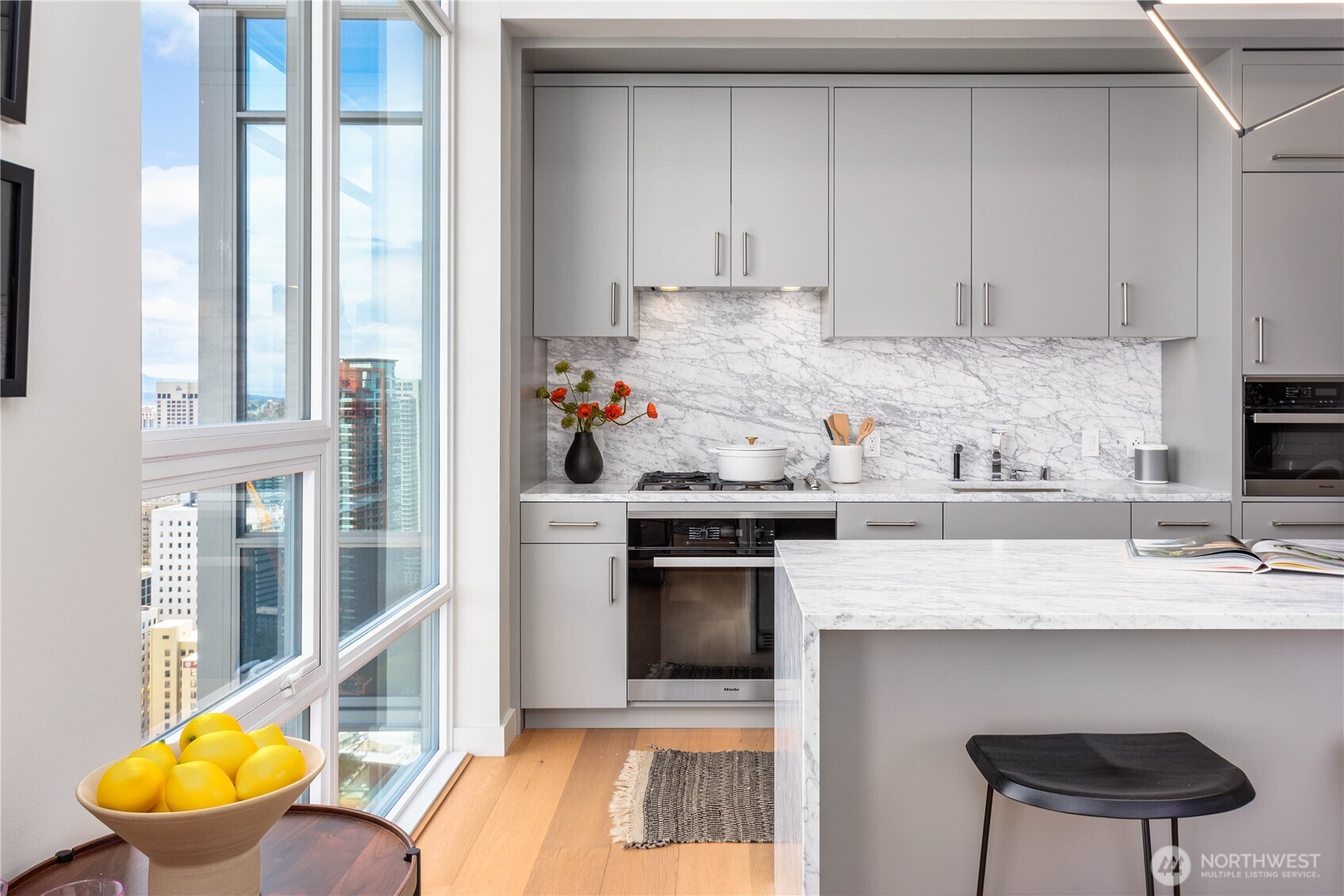 121 Stewart Street, Unit 3402 Seattle, WA 98101 - Photo 7 of 18