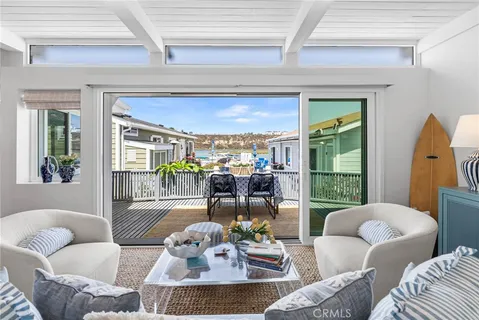$927,000 | 8 Saratoga, Newport Beach, CA 92660