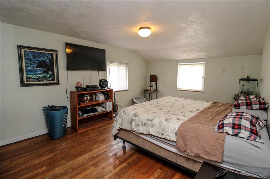 965 McNeilly Road Pittsburgh, PA 15226 - Photo 10 of 18 Gallery Image 10