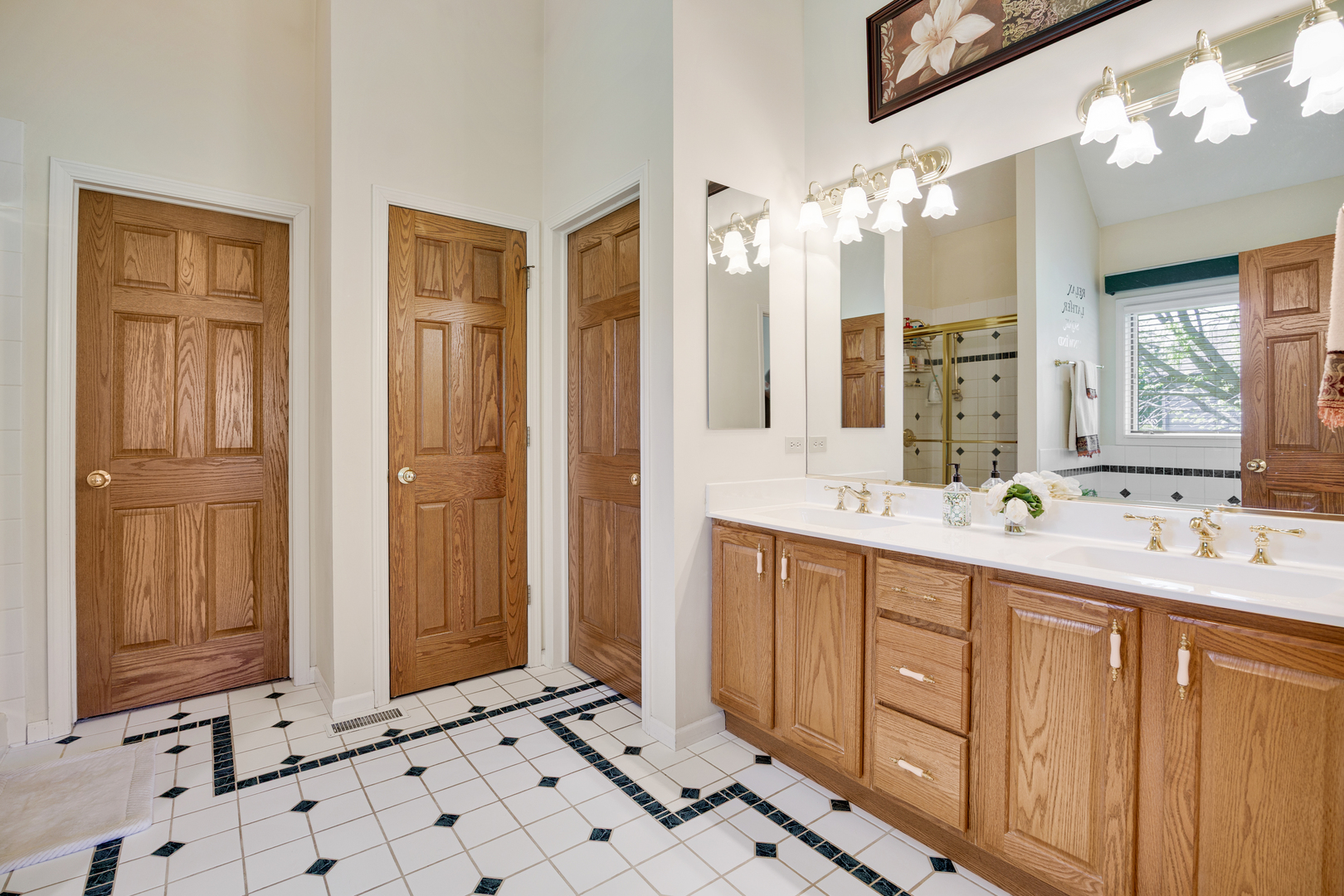 10902 Red Hawk Lane Spring Grove, IL 60071 - Photo 16 of 27 Gallery Image 16