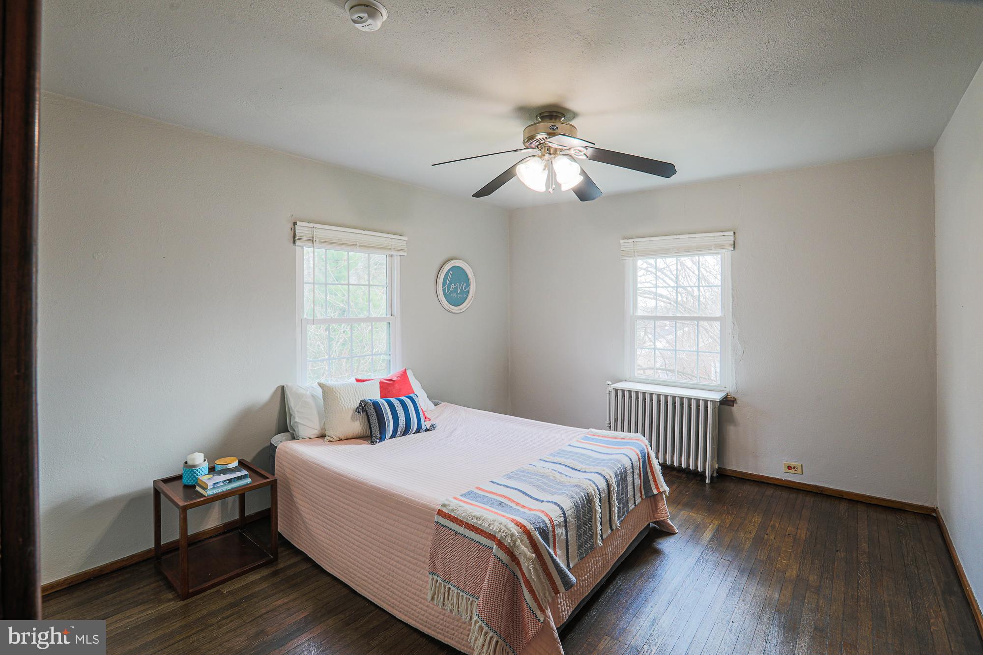425 Nottingham Road Baltimore, MD 21229 - Photo 40 of 70 Second bedroom