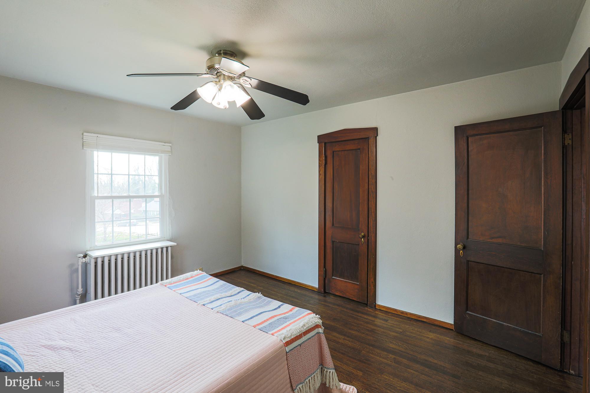 425 Nottingham Road Baltimore, MD 21229 - Photo 43 of 70 Second bedroom