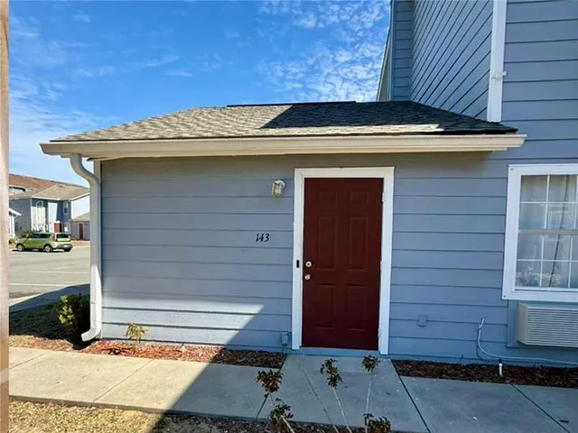 $1,000 | 143 Mango Drive, Unit B, Davenport, FL 33897