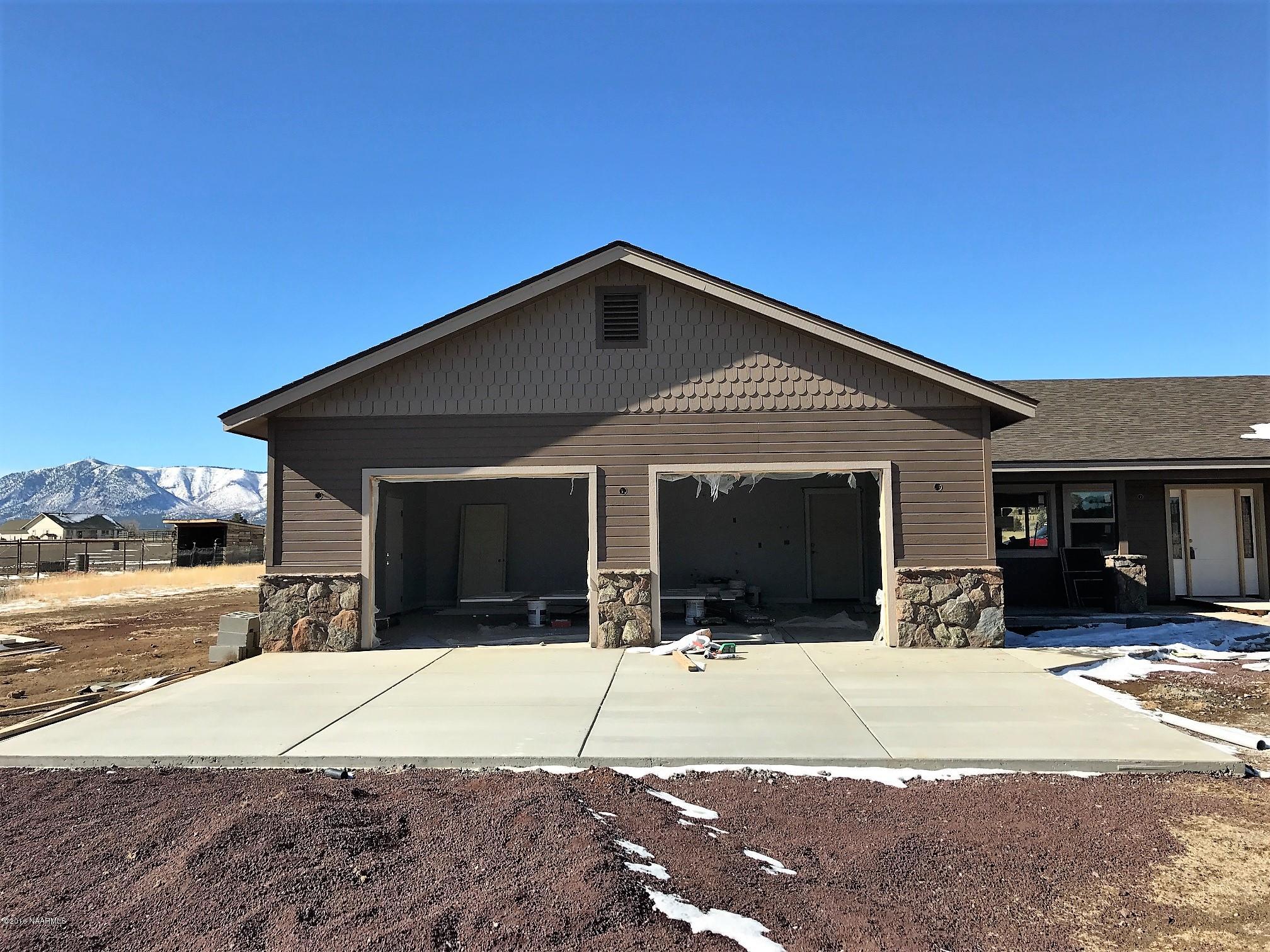 9928 North Bryant Road Flagstaff, AZ 86004 - Photo 5 of 19 IMG_0290
