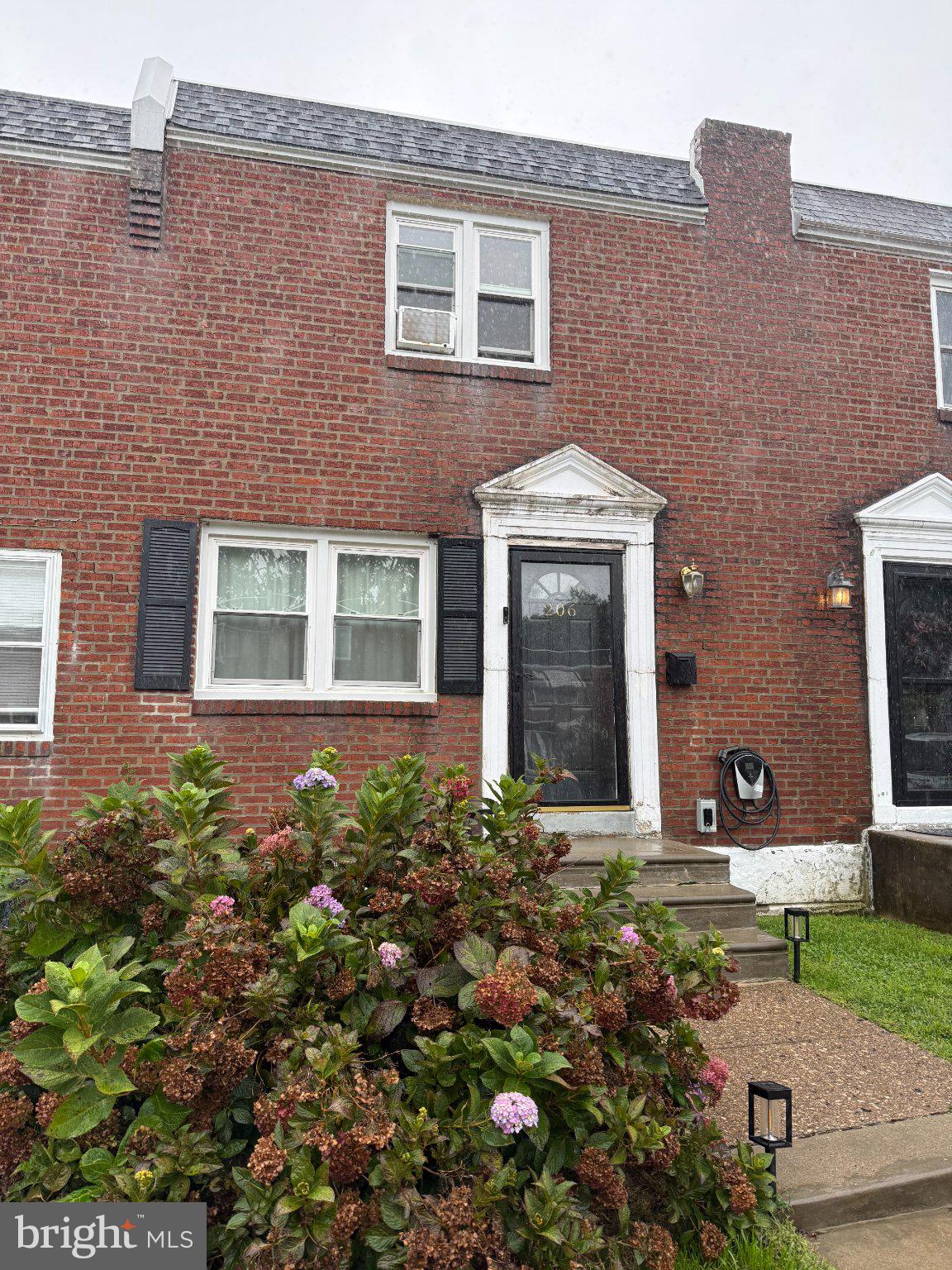 206 Overlook Road Philadelphia, PA 19128 - Photo 1 of 3 Gallery Image 1