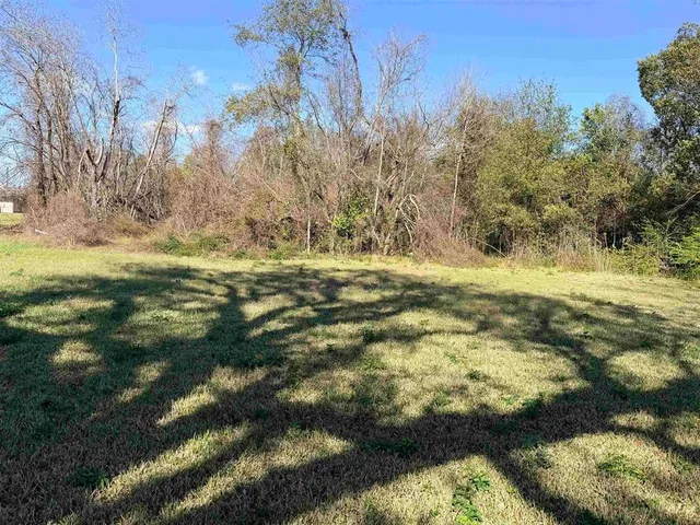 $268,000 | 1512 West Park Avenue, Orange, TX 77630