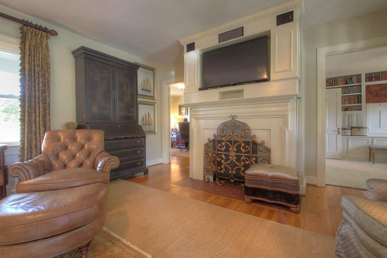 1868 Nicholasville Road Lexington, KY 40503 - Photo 21 of 59 Photo 21