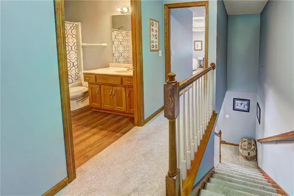 $219,999 | 1633 Southwest Highland Drive, Lee's Summit, MO 64081
