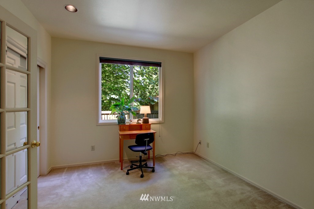 19615 89th Place Northeast Bothell, WA 98011 - Photo 13 of 21