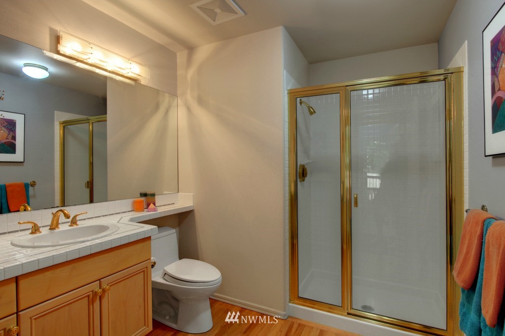 19615 89th Place Northeast Bothell, WA 98011 - Photo 14 of 21