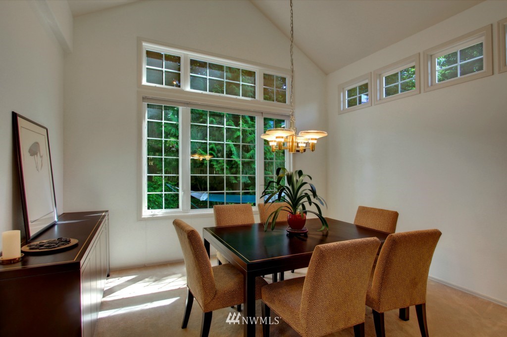 19615 89th Place Northeast Bothell, WA 98011 - Photo 6 of 21
