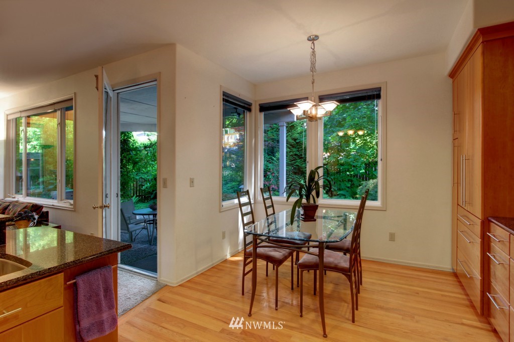 19615 89th Place Northeast Bothell, WA 98011 - Photo 8 of 21