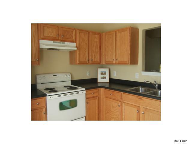 12823 Windyedge Road, Unit B Huntersville, NC 28078 - Photo 4 of 11 Gallery Image 4