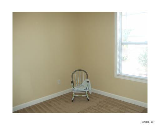 12823 Windyedge Road, Unit B Huntersville, NC 28078 - Photo 9 of 11 Gallery Image 9