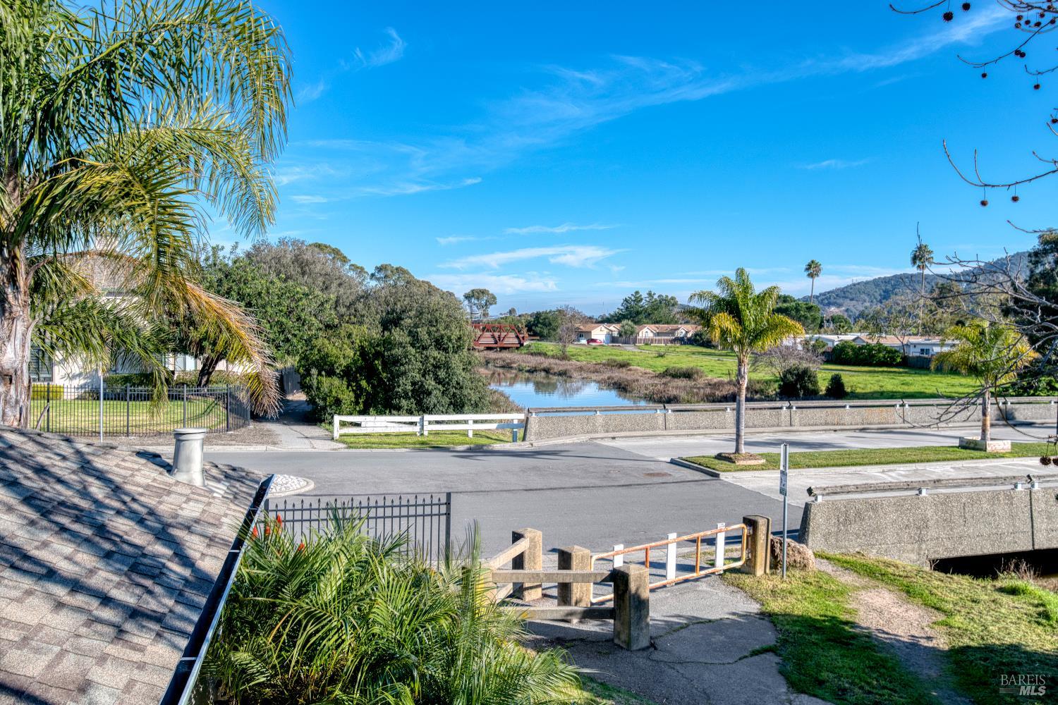 29 Keel Court San Rafael, CA 94903 - Photo 20 of 26