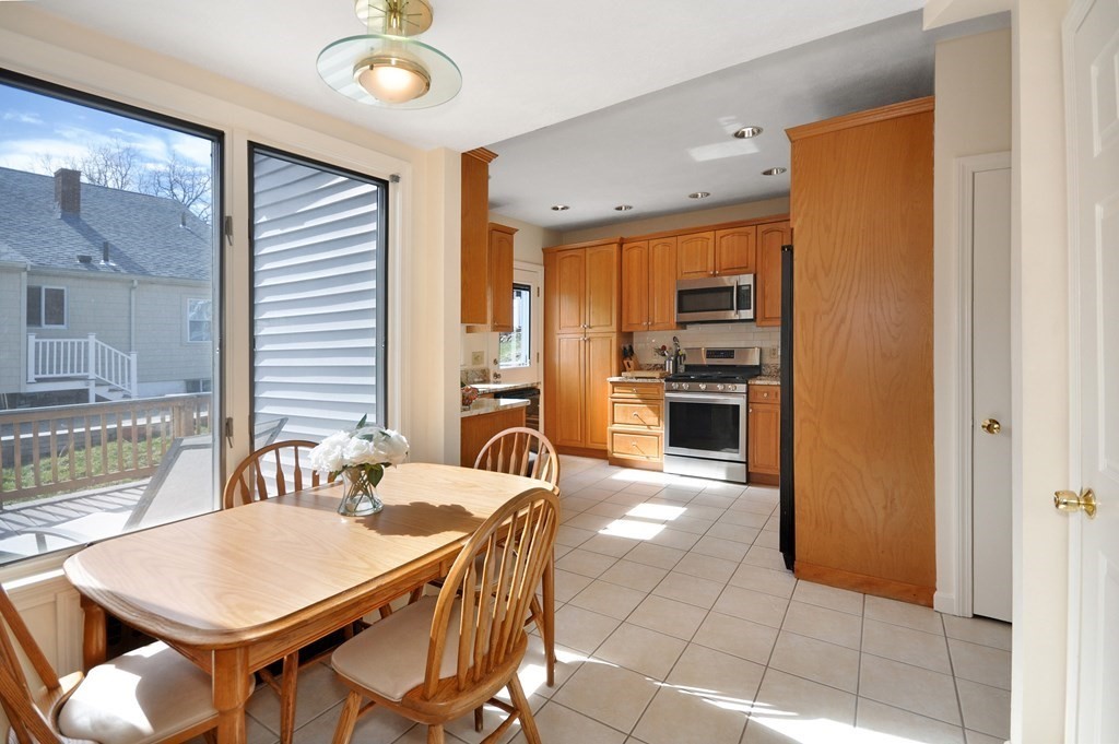 82 Menotomy Road Arlington, MA 02476 - Photo 16 of 38 Gallery Image 16