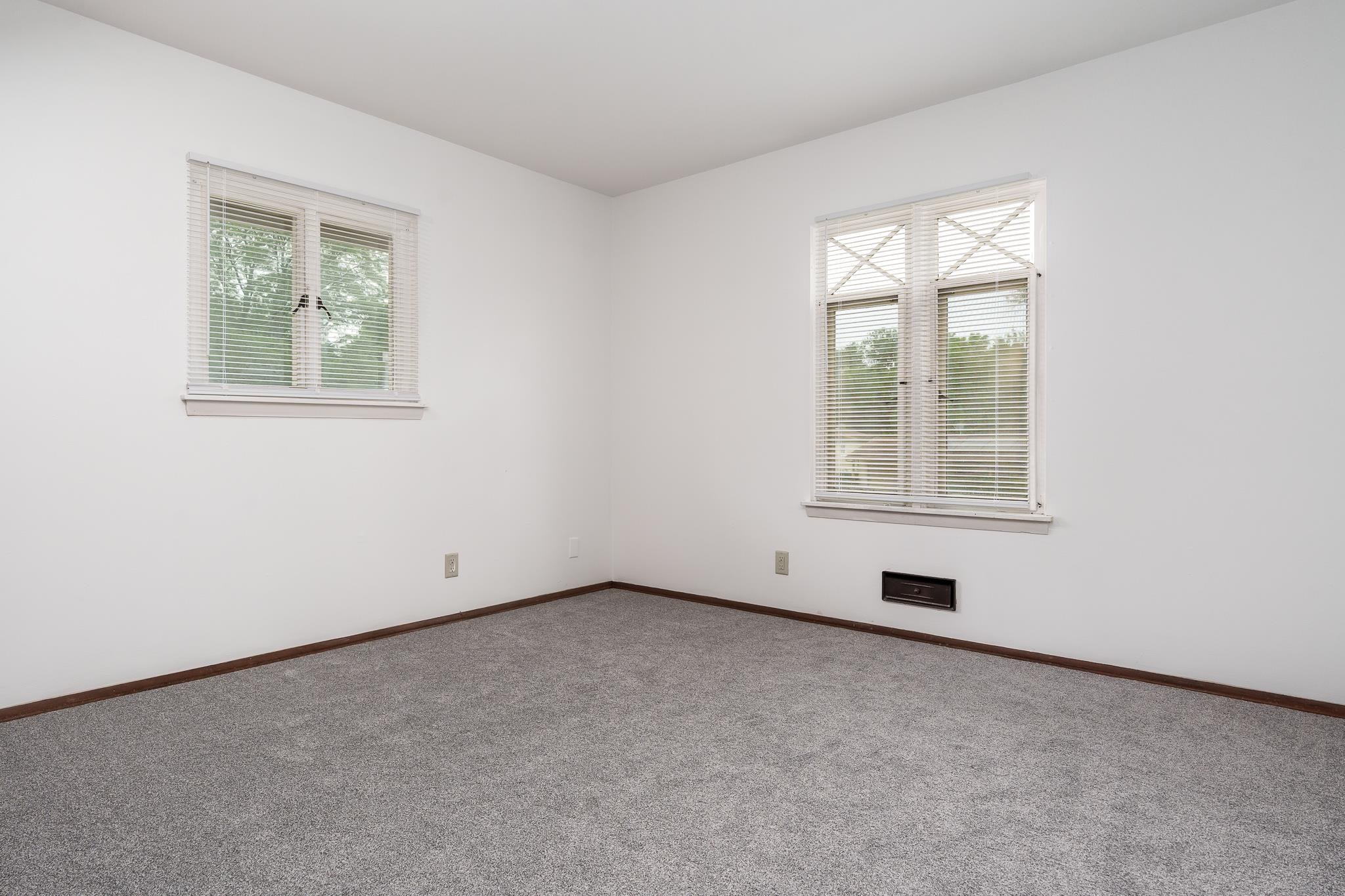 5106 Highcrest Road Rockford, IL 61107 - Photo 24 of 40 Gallery Image 24