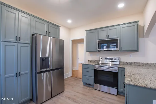 $325,000 | 407-409 Poplar Street, Unit PT19, Bristol, TN 37620