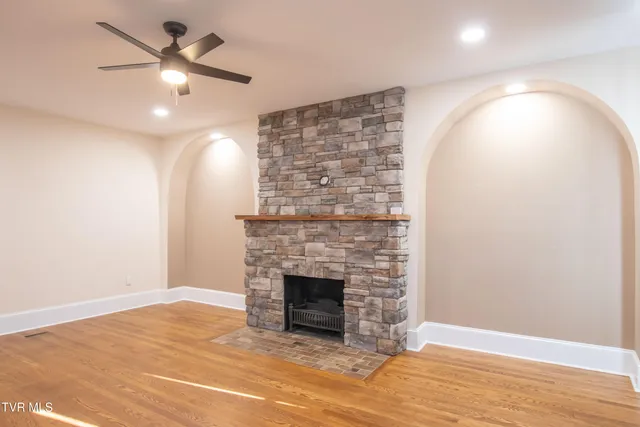 $325,000 | 407-409 Poplar Street, Unit PT19, Bristol, TN 37620