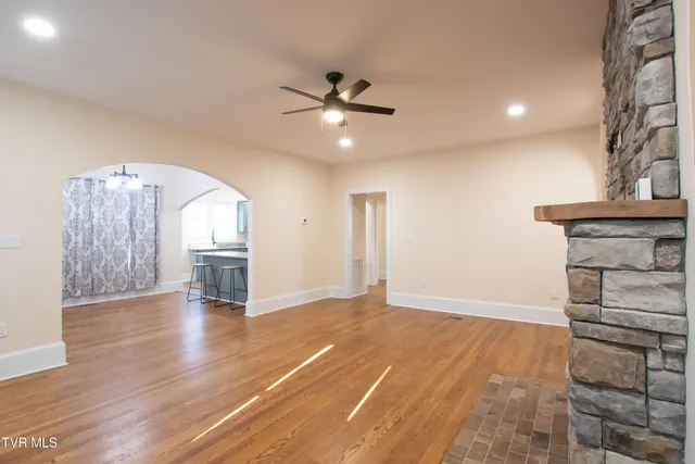 $325,000 | 407-409 Poplar Street, Unit PT19, Bristol, TN 37620