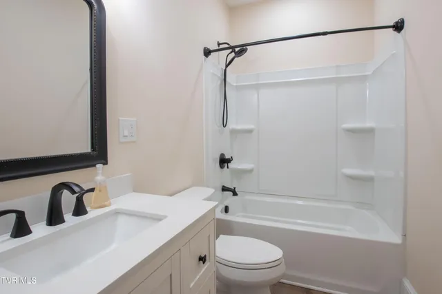 $325,000 | 407-409 Poplar Street, Unit PT19, Bristol, TN 37620