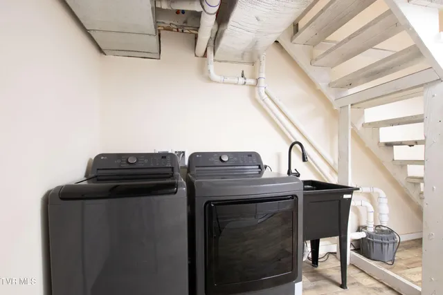 $325,000 | 407-409 Poplar Street, Unit PT19, Bristol, TN 37620