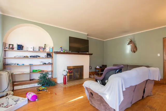 $325,000 | 407-409 Poplar Street, Unit PT19, Bristol, TN 37620