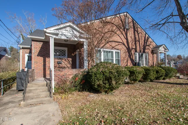 $325,000 | 407-409 Poplar Street, Unit PT19, Bristol, TN 37620