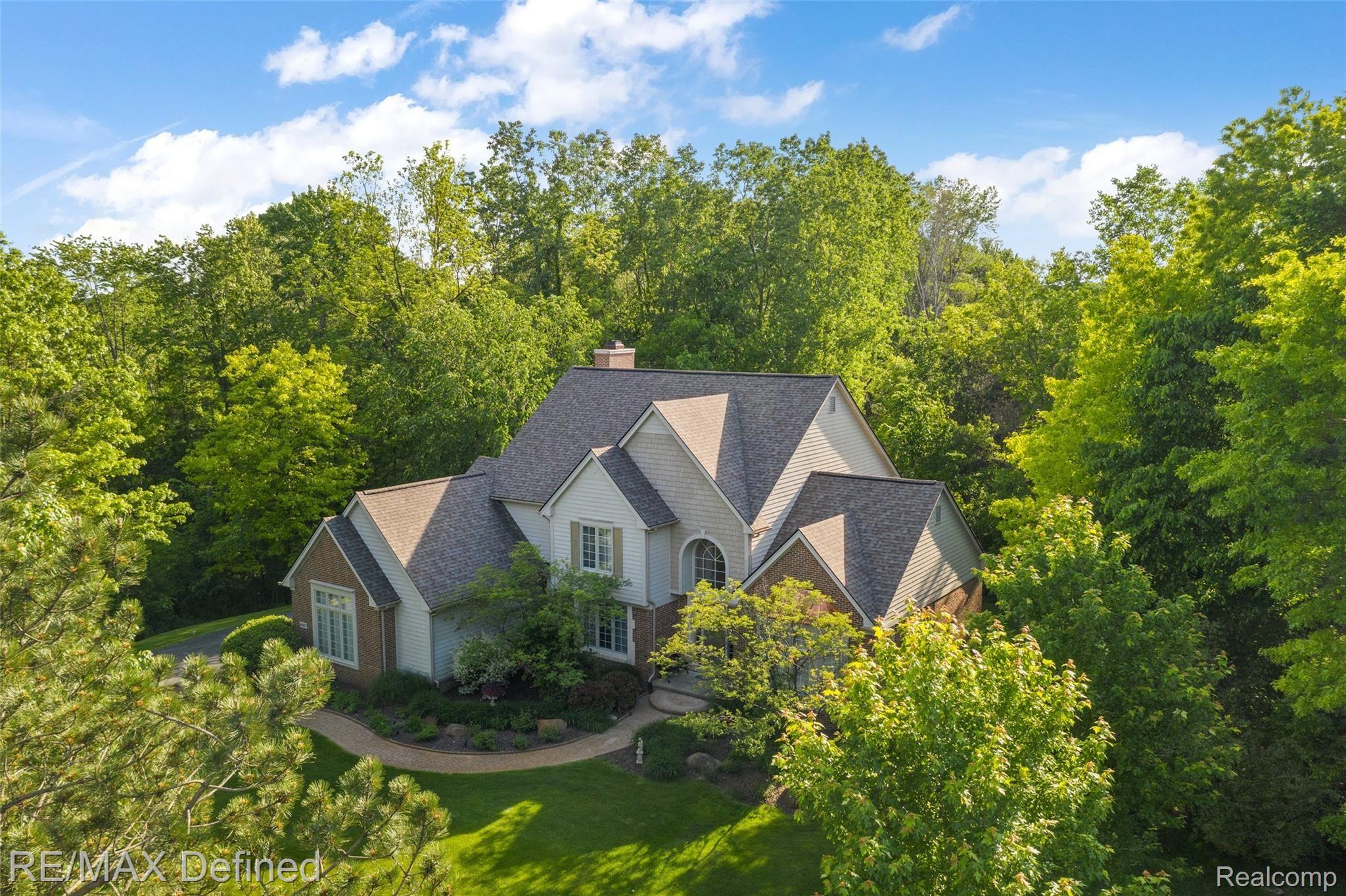60957 Pennington Way Rochester, MI 48306 - Photo 2 of 54 60957 Pennington Way-5.jpg