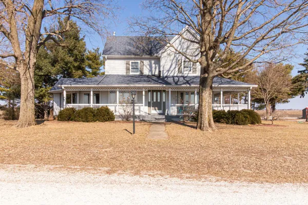 $524,900 | 29126 Cr 2100 Street North, Forest City, IL 61532