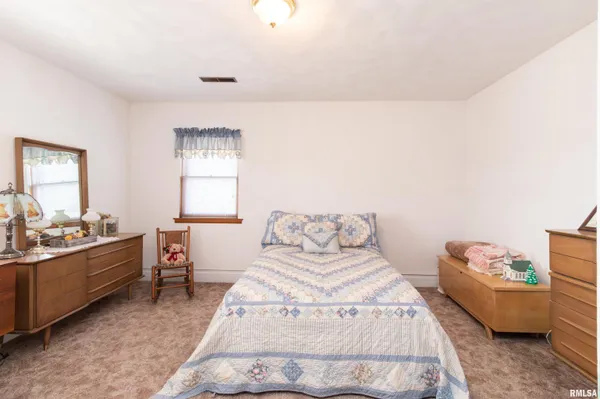 $524,900 | 29126 Cr 2100 Street North, Forest City, IL 61532