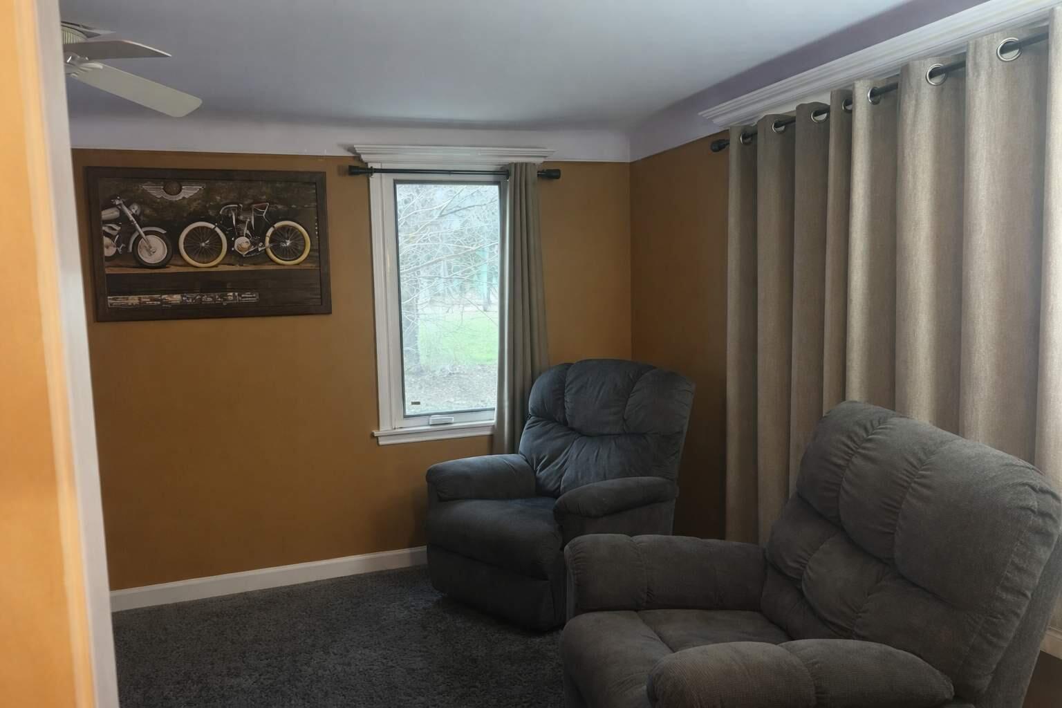 49100 Fairchild Road Macomb, MI 48042 - Photo 3 of 13 down-net_http20260326-457-cvvrcr