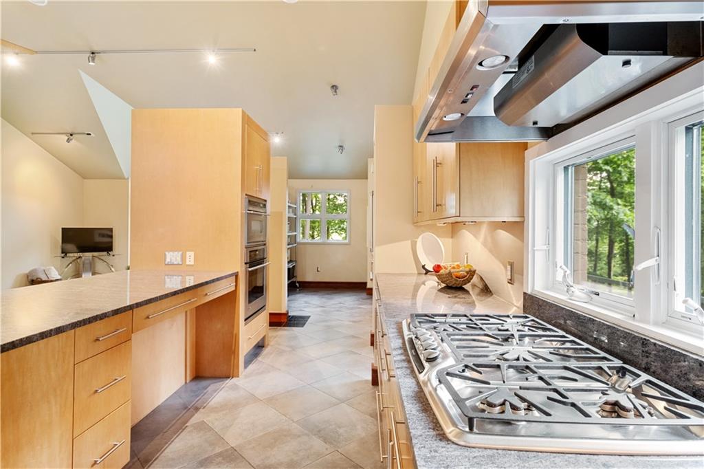 139 Witherow Road Sewickley, PA 15143 - Photo 13 of 41 a very nice looking room with a large window