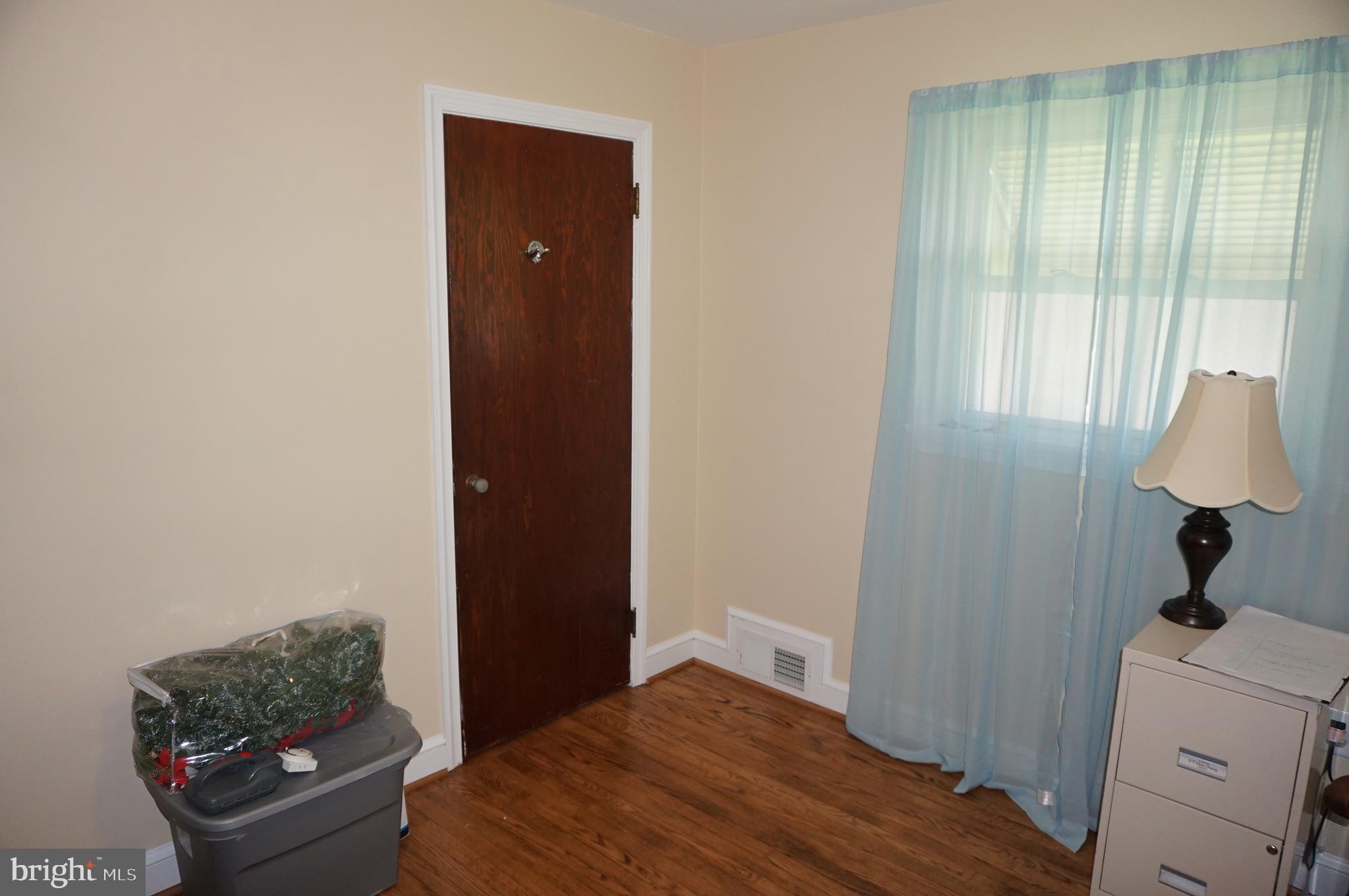 845 Clearmount Road York, PA 17403 - Photo 10 of 25 Gallery Image 10