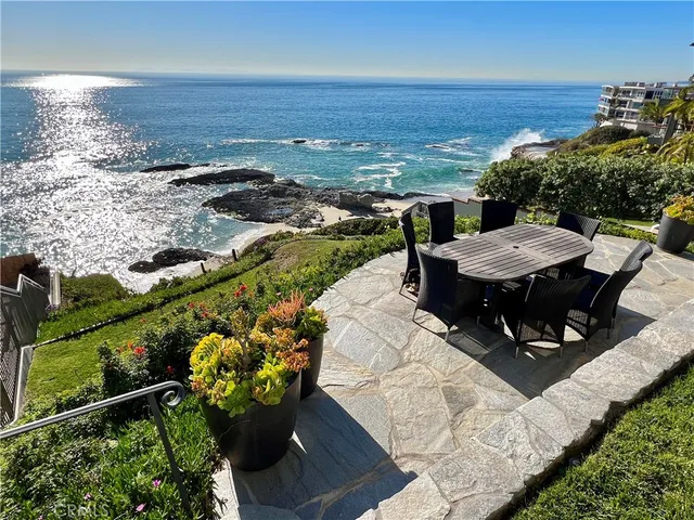 $8,999,000 | 31678 Seacove Drive, Laguna Beach, CA 92651