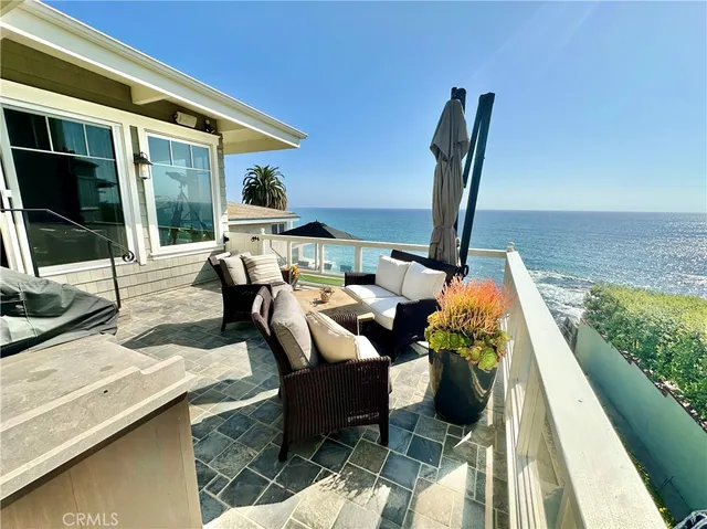 $8,999,000 | 31678 Seacove Drive, Laguna Beach, CA 92651
