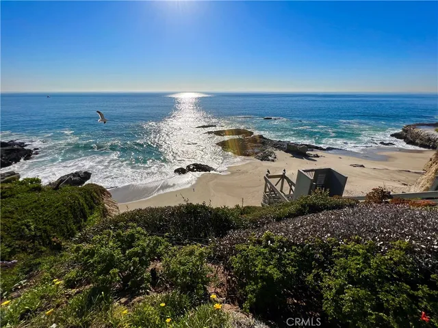 $8,999,000 | 31678 Seacove Drive, Laguna Beach, CA 92651