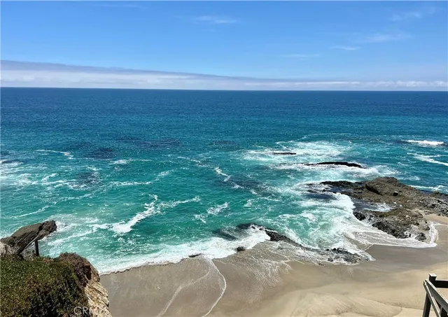 $8,999,000 | 31678 Seacove Drive, Laguna Beach, CA 92651