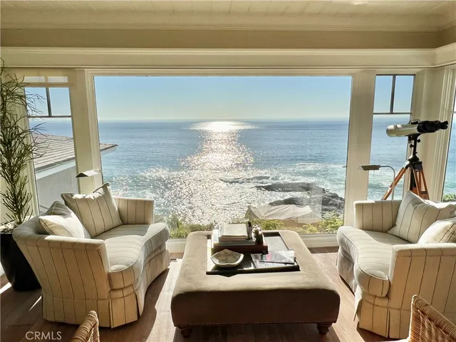 $8,999,000 | 31678 Seacove Drive, Laguna Beach, CA 92651