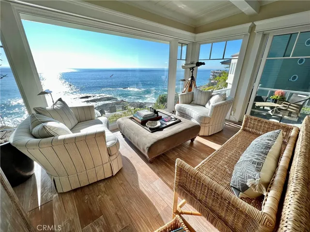 $8,999,000 | 31678 Seacove Drive, Laguna Beach, CA 92651