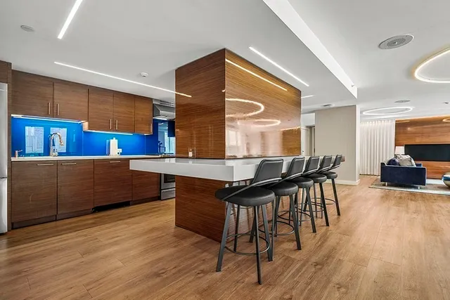 $799,000 | 151 Tremont Street, Unit 24U, Boston, MA 02111